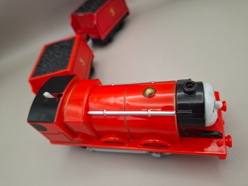 Scared James Trackmaster Train Motorized - 2013 Mattel Thomas the Tank Engine