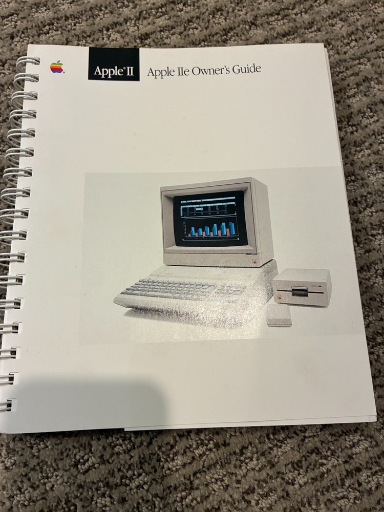 Apple Computers 1986 Apple IIe Owner's Guide