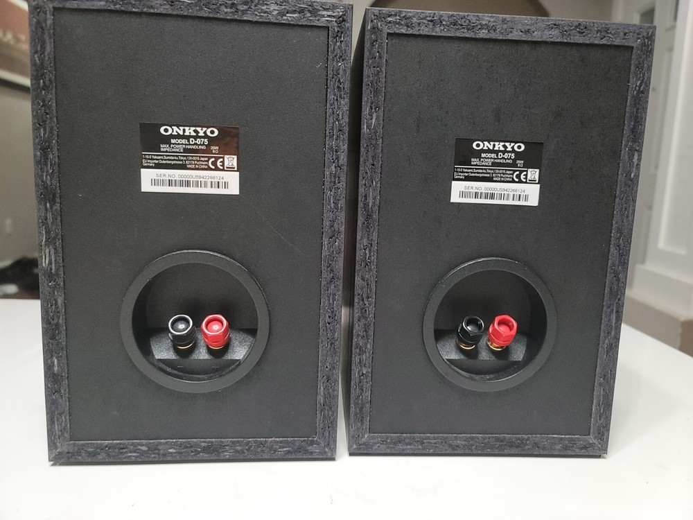 Onkyo D 035 Shelf Speakers 40W