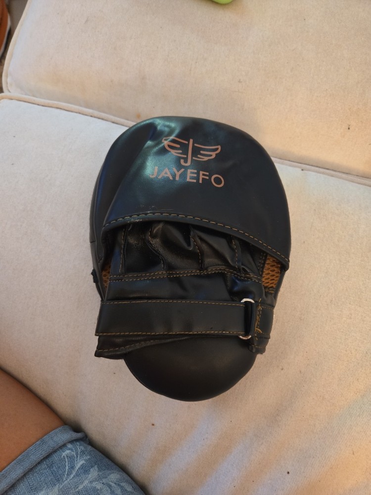 Jayefo Glorious Boxing Pads Focus Mitts for Training Punching Blocking Pad Black