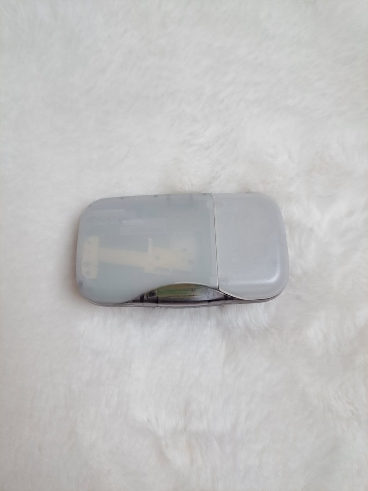 OMRON HJ-002 Step Pedometer