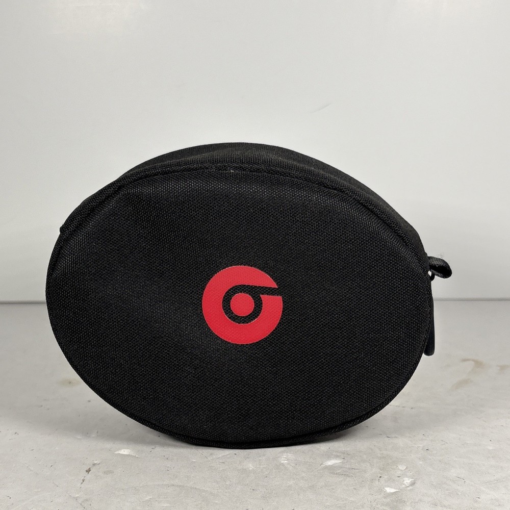 Beats Headphones Black & Red Zip Up Soft Case