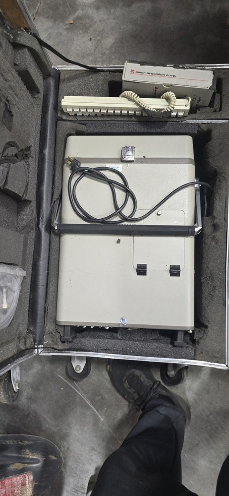 LASER PRECISION TD-2000 OTDR Optical Time Domain Reflectometer Fiber Testing