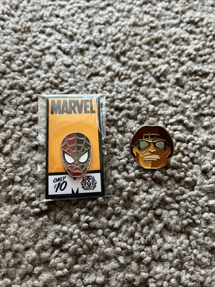 MONDO MARVEL SPIDER-MAN & DR. OCTOPUS PINS BY TOM WHALEN!!