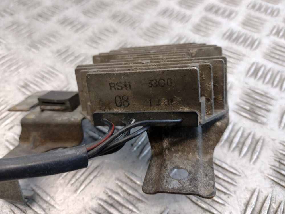 2002 SUZUKI GS 500 RECTIFIER REGULATOR