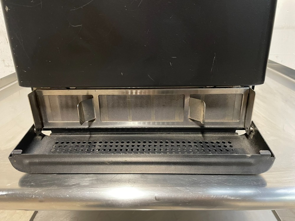 2021 Merrychef eikon e2s High Speed Convection Oven