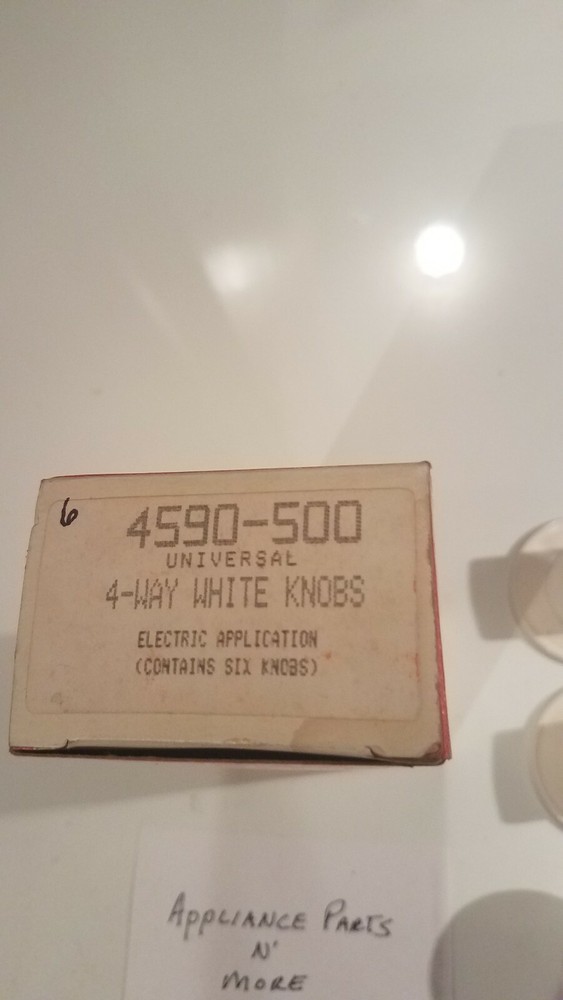 Robertshaw Uni-Line - 4590-500, 4 way chrome universal knobs, New