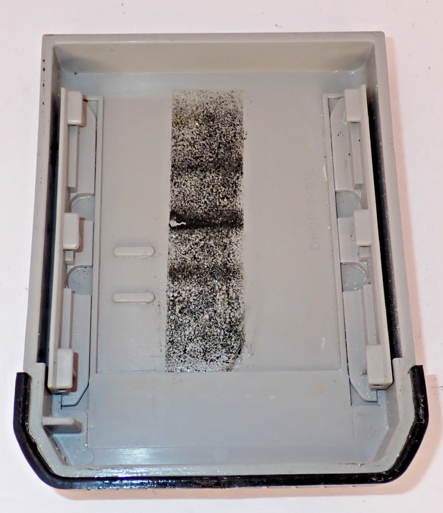 Magellan Map 7000 GPS Unit Back Battery Cover