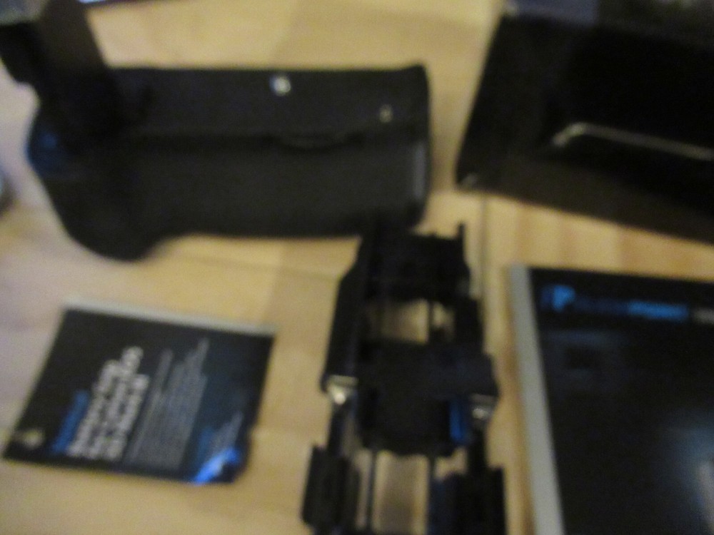 FP Flashpoint Vertical Battery Grip in box NICE