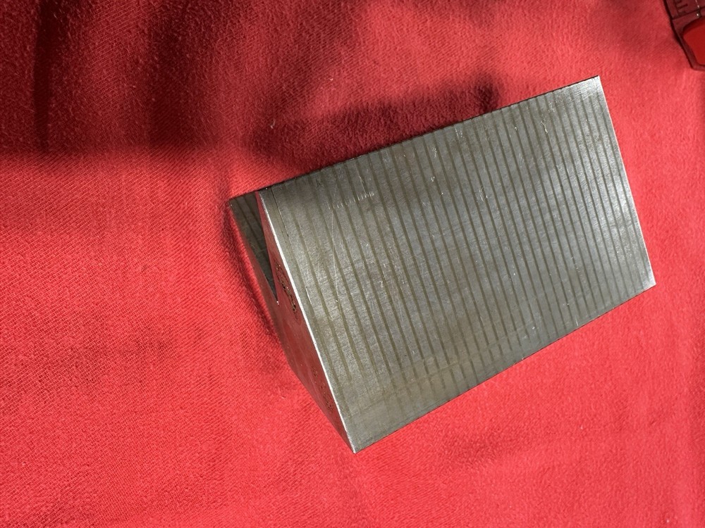 MAGNETIC CHUCK TRANSFER V-BLOCK