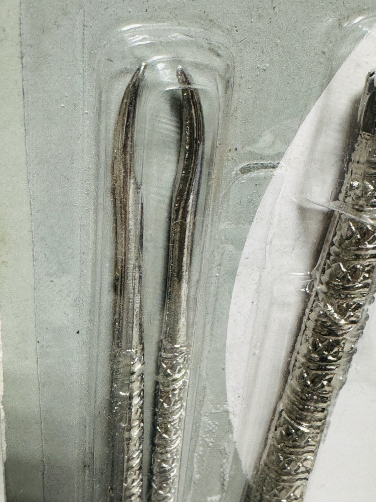 Nutcracker Shell Seafood Cracker With 2 Picks Bradshaw International New