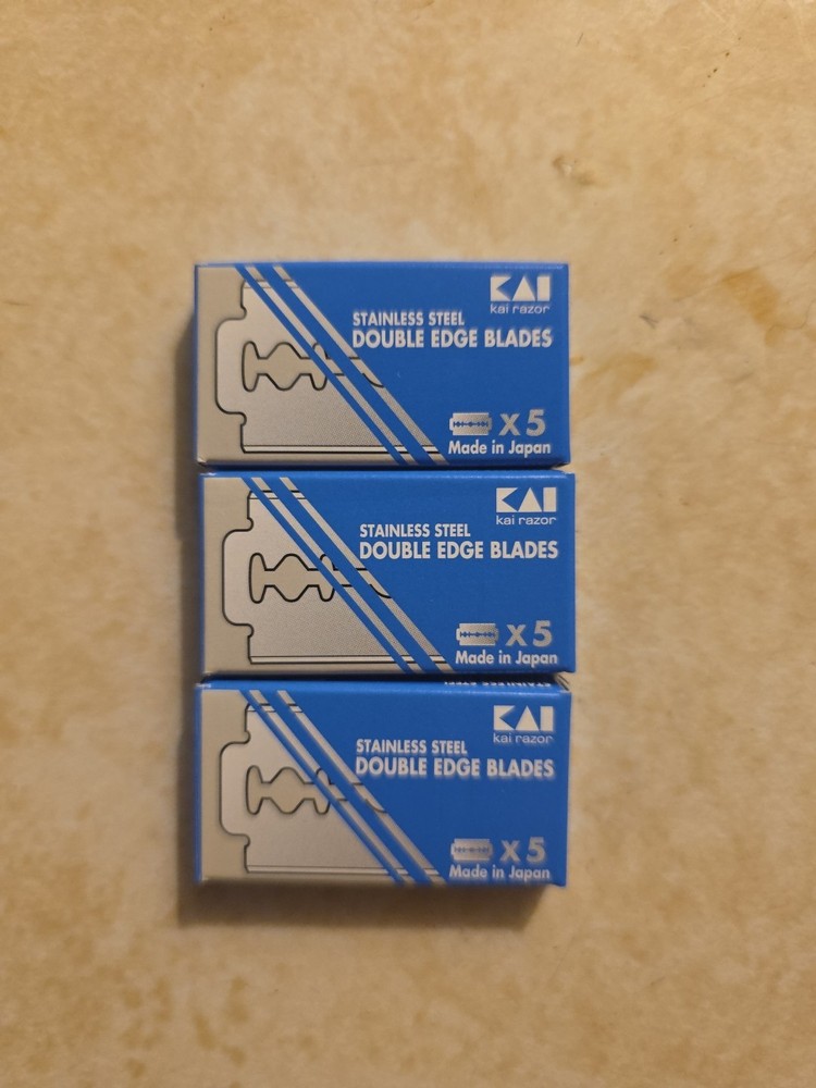 15 KAI Double Edge Razor Blades (SAMPLE BUNDLE)