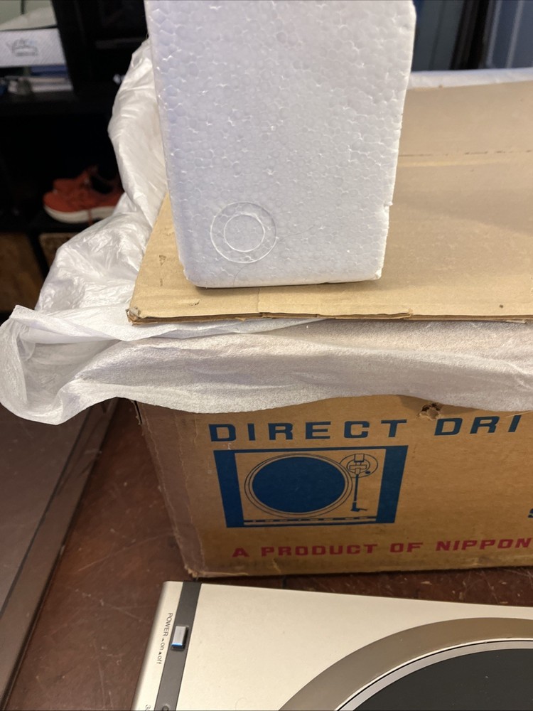 Vintage DENON DP-32F Direct Drive Fully Automatic Turntable Tested w/Box RS