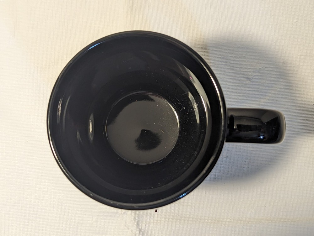 Boeing 777 Airliner Coffee Mug.