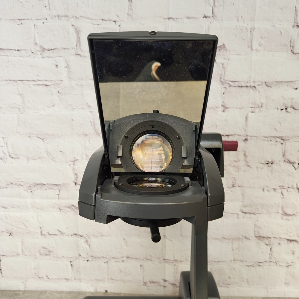 3M Quantum Portable Overhead Projector 2770 Grey Hard Shell High Resolution