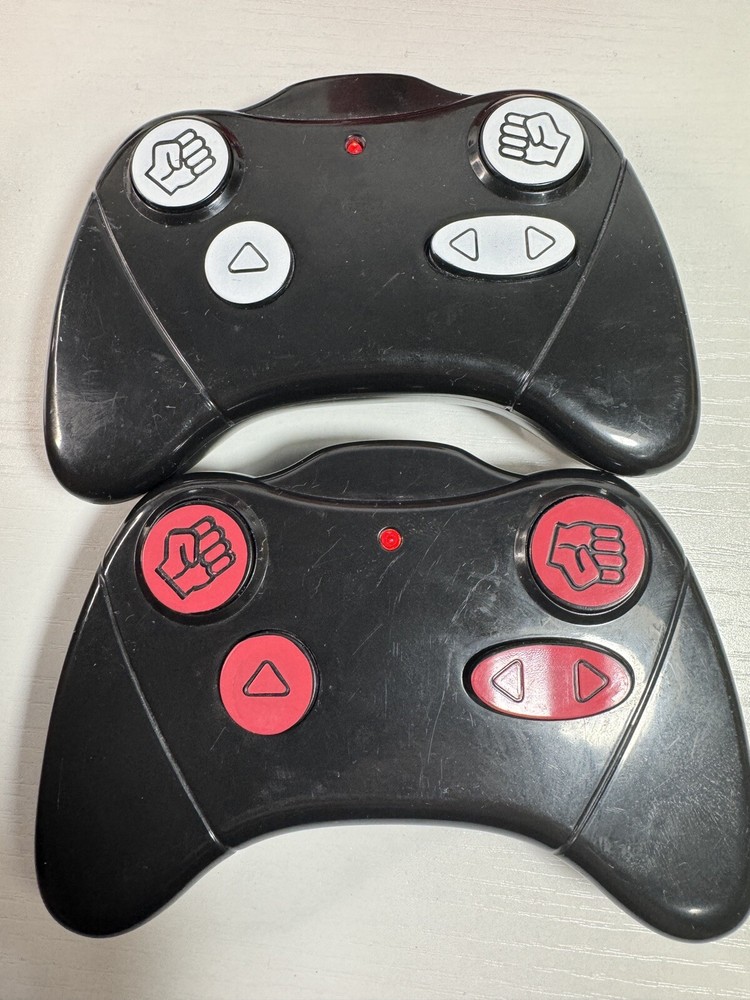 Sharper Image Remote Control Robot Set Multiplayer RC Red And White Tested