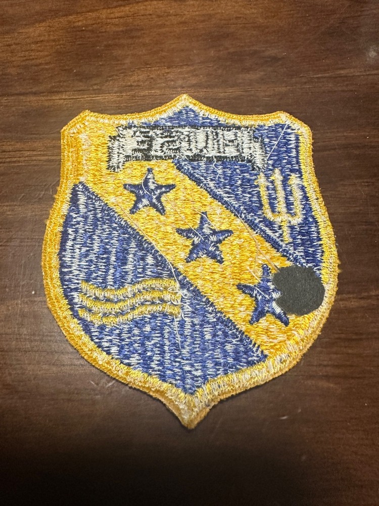 Vintage US Navy USS Huse DE-145 Ship Patch