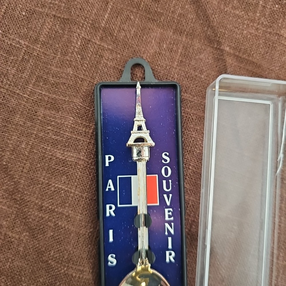 Vintage PARIS EIFFEL TOWER Silver Plated Souvenir Spoon