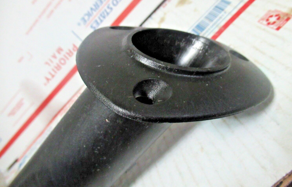 PLASTIC FLUSH MOUNT ROD HOLDER BLACK