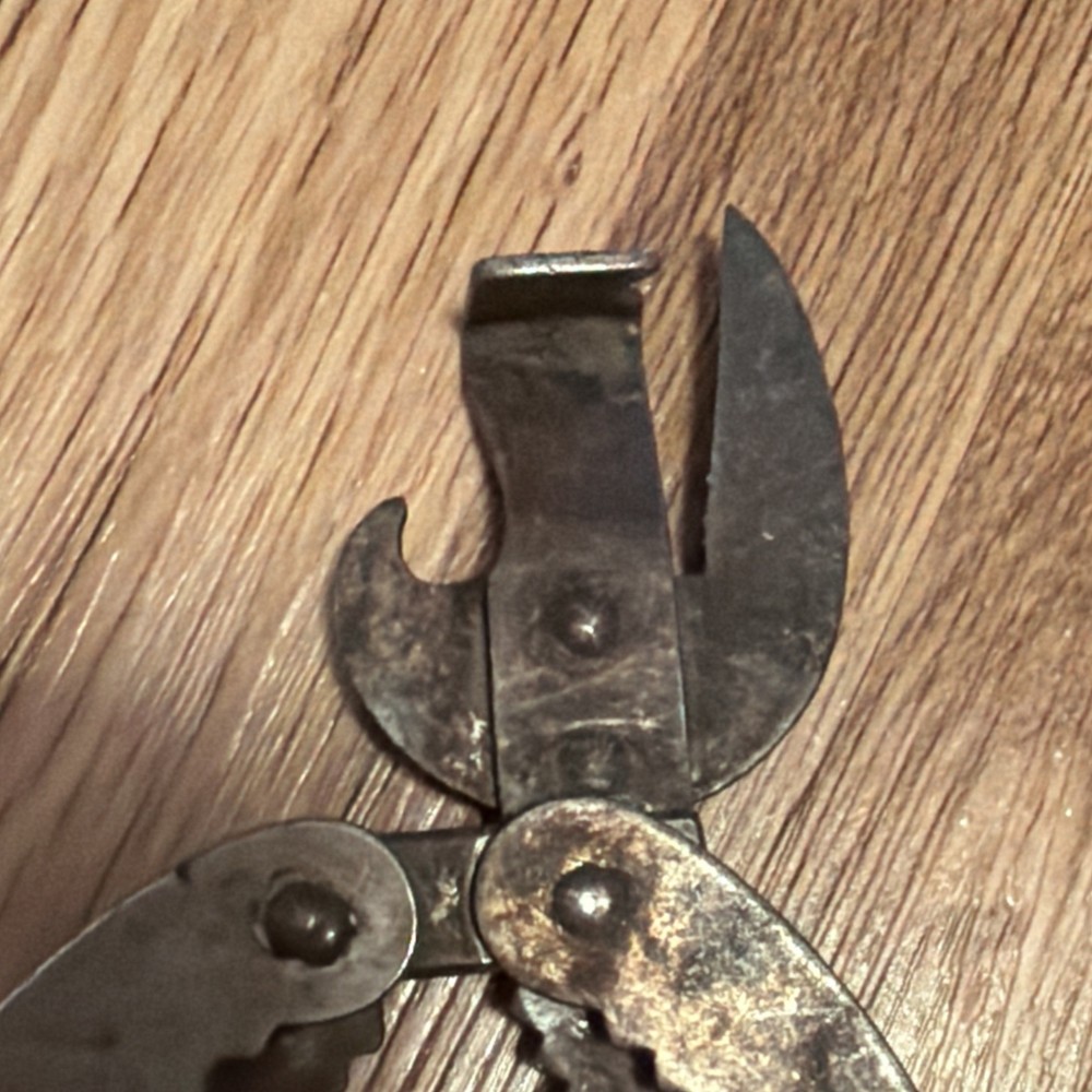 Vintage Kitchen Tool Unique Hand Held Manual Multiple Size Jar & Can Opener
