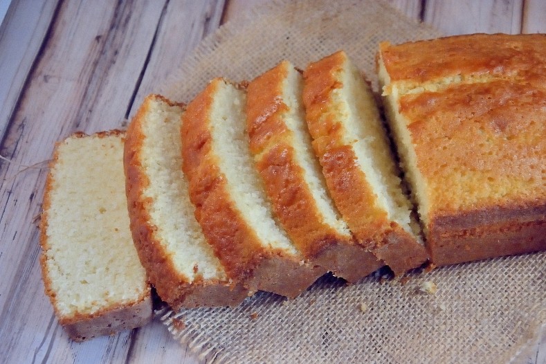 4 oz Candle Scent Oil-POUND CAKE