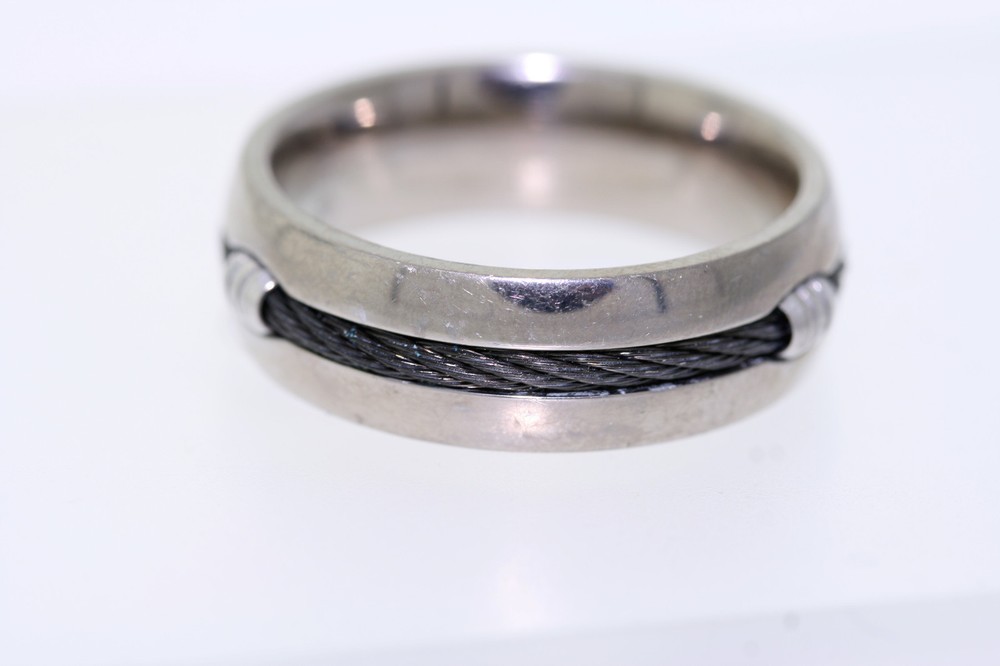 Titanium Black Cable Inlay 7mm Band Ring