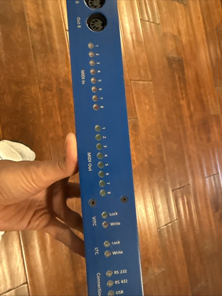 Emagic Unitor 8 / Midi Interface / Rack Mount Pristine Tested Works