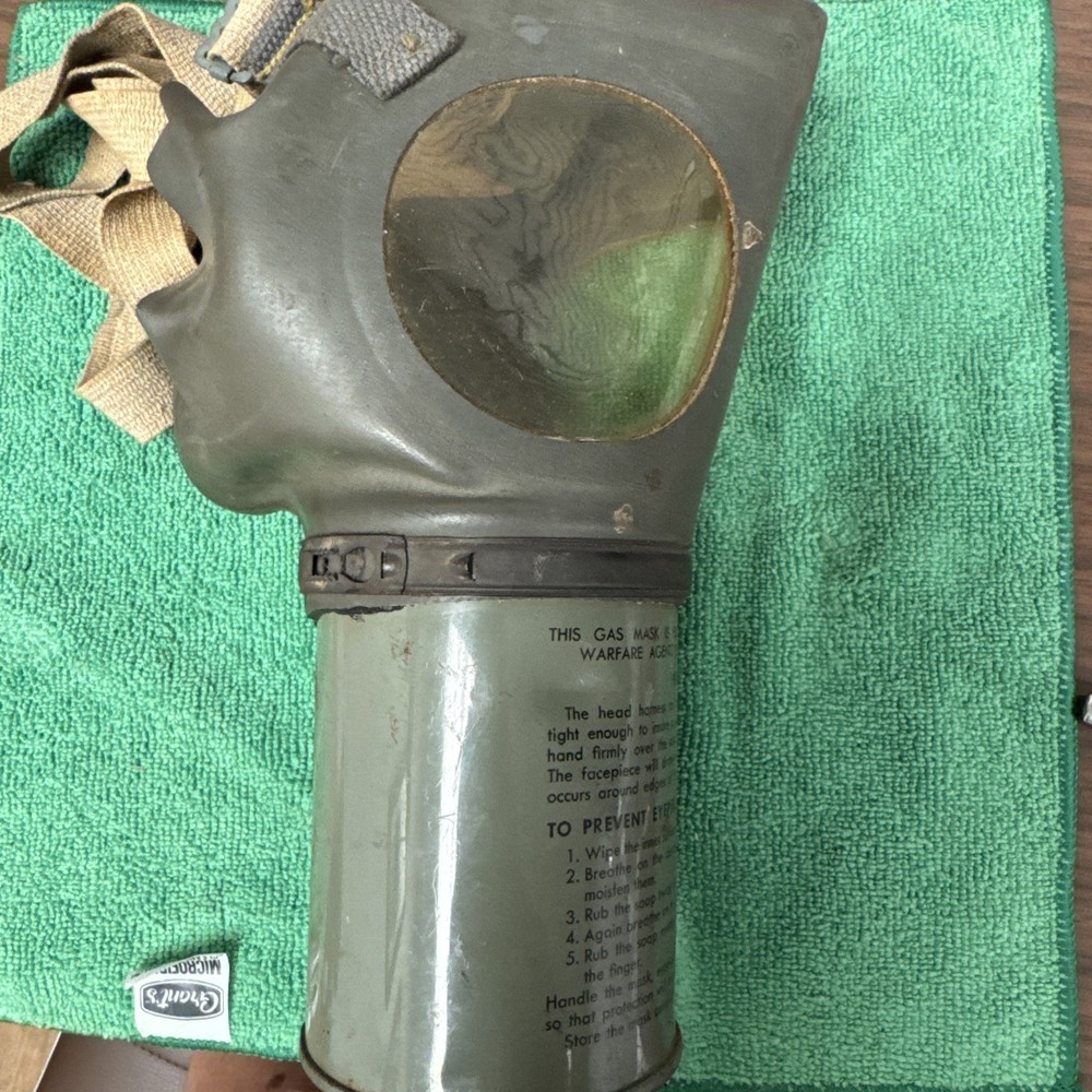 US Gas mask from WWII