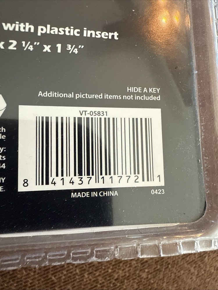 Total Vision Hide a Spare Key Realistic Looking & Feeling ROCK Sealed
