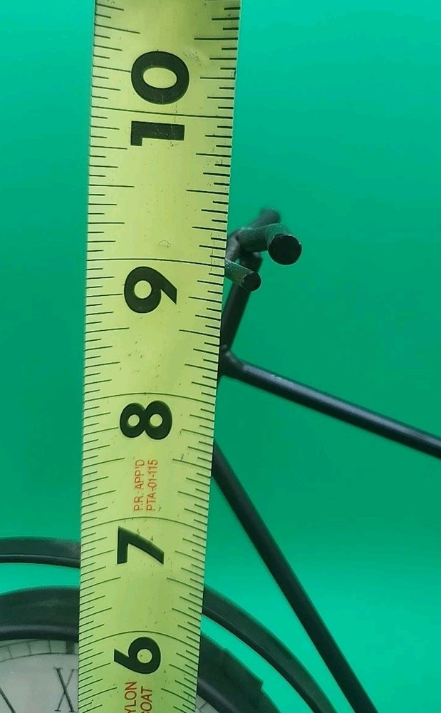 Quartz metal bicycle clock. Works Great! Excellent Condition