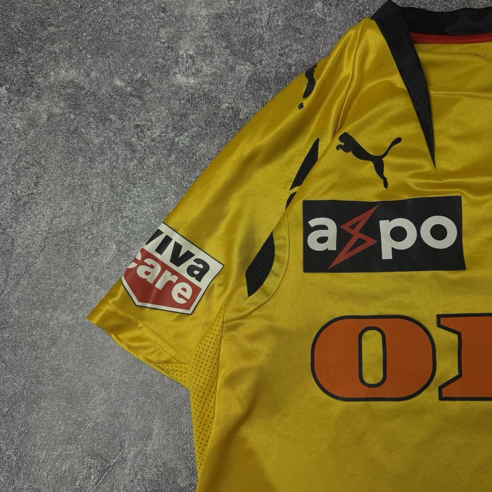 Puma BSC Young Boys 2000s Home Jersey / OBI Sponsor Patch