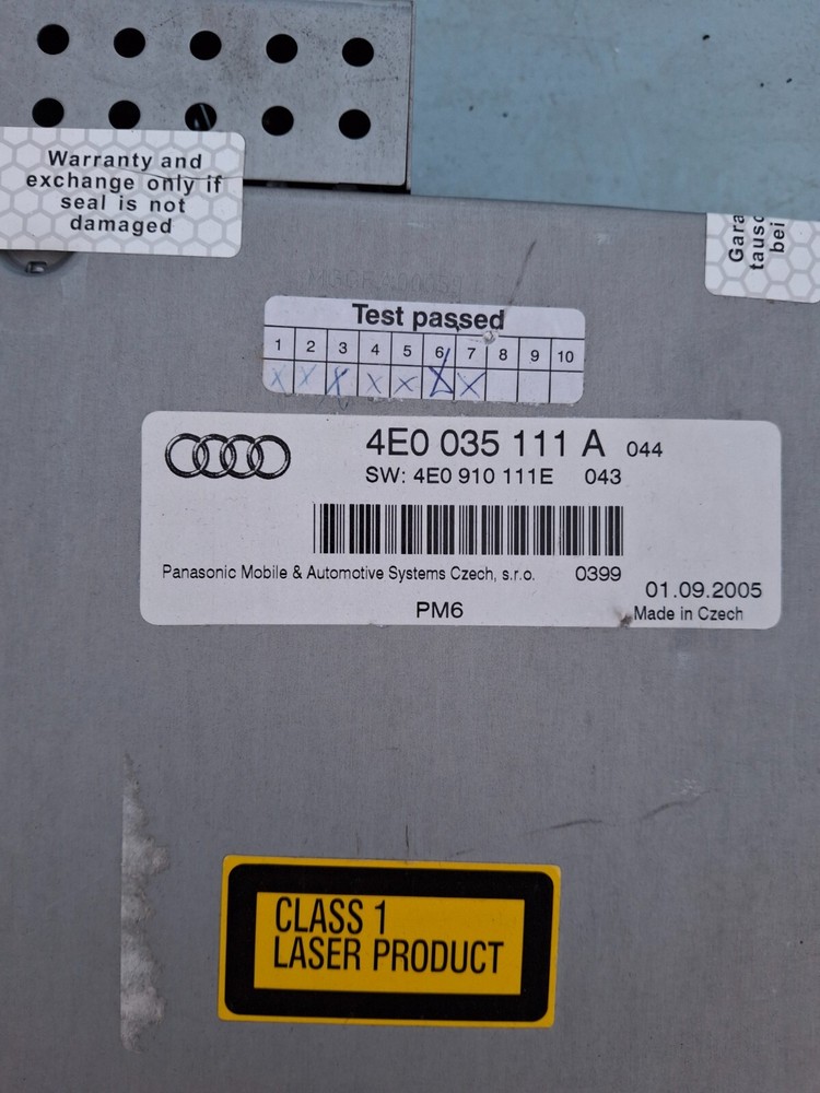 AUDI A8 CD CHANGER DISK UNIT 6 DISK 4E0035110A D3 2002 - 2010