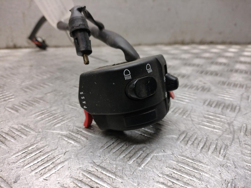 2010 TRIUMPH SPRINT ST 1050 Left Hand Switch Gear
