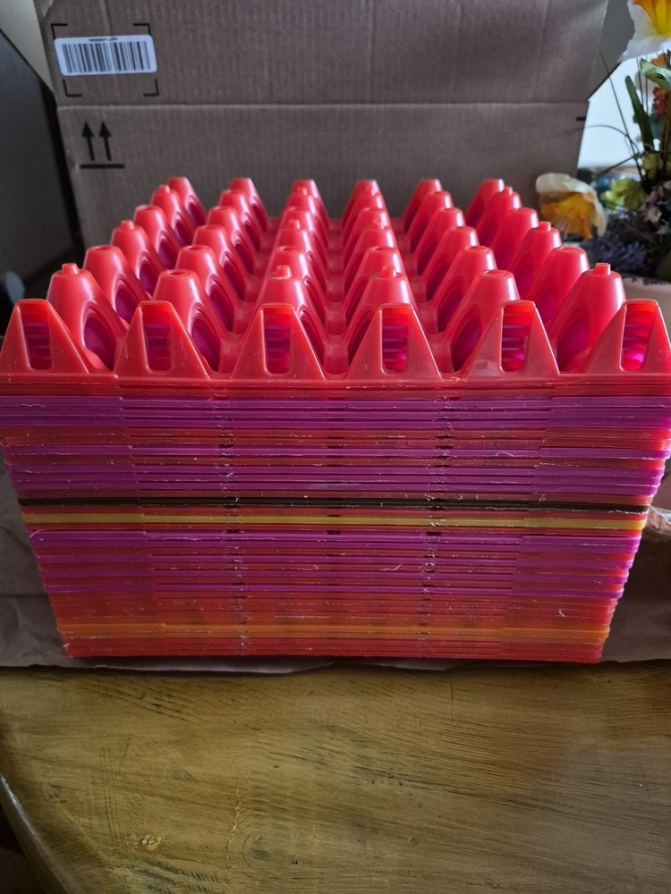 35 Used Plastic Egg Flats Holds 30 Per Flat.