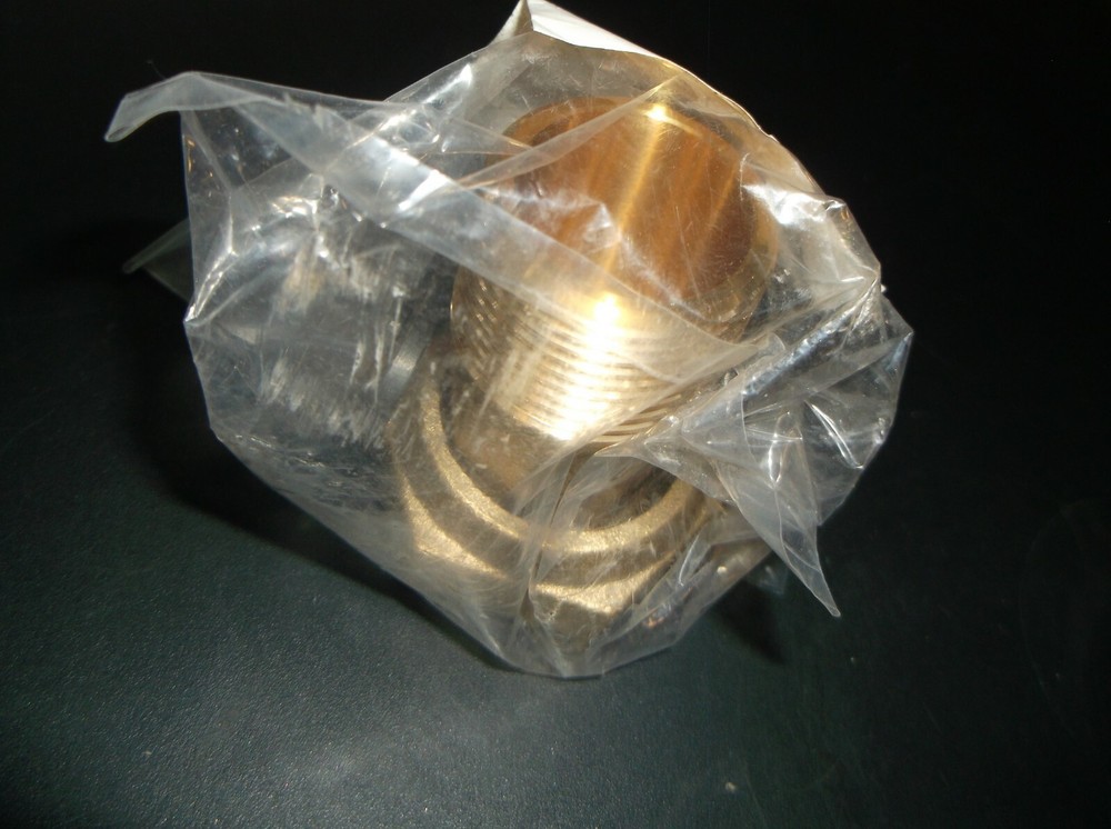 NEW M20100 1 INCH WATER METER COUPLING