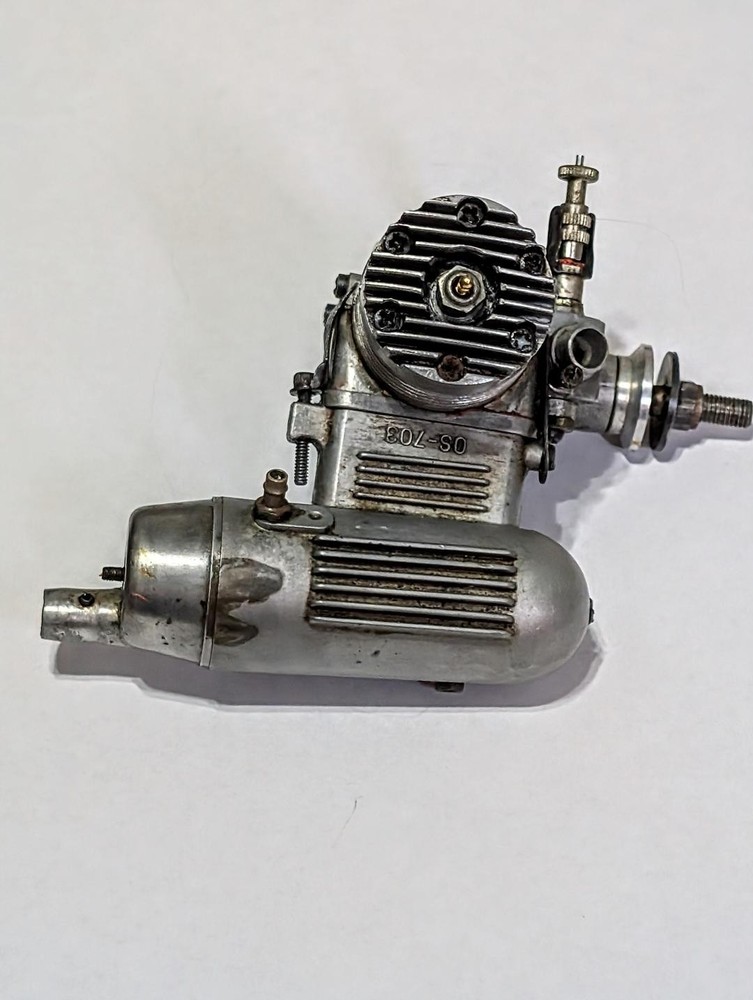 O S MAX-S 35 RADIO CONTROL ENGINE, PRE-OWNED, GOOD CONDITION