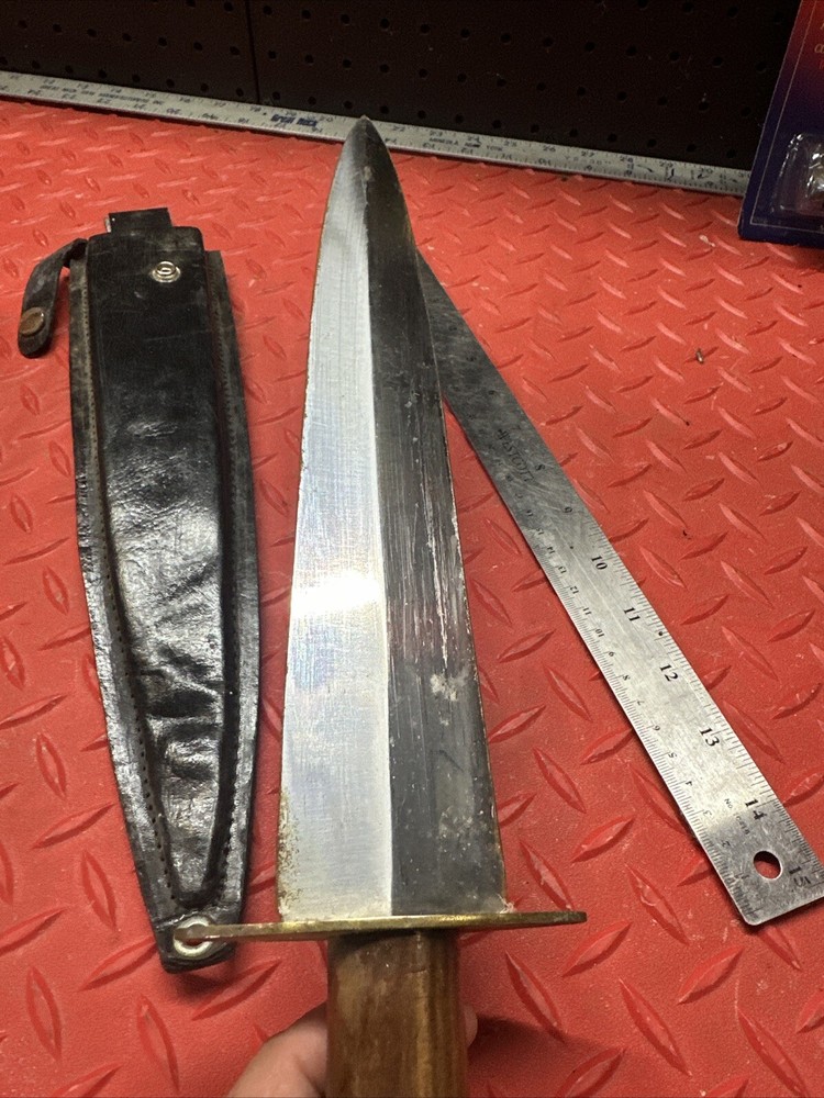 18" Dagger Including Handle from Pakistan with leather sheath