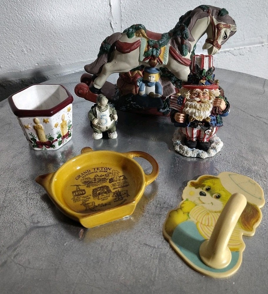 Mixed Lot Of Vintage Items
