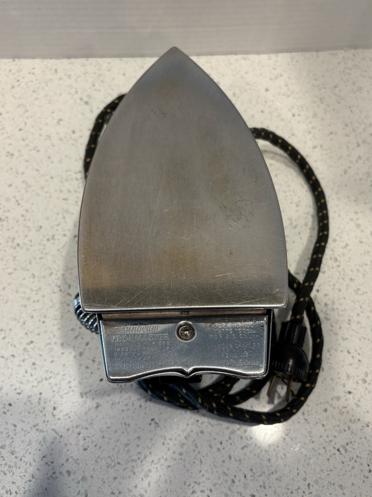 Sunbeam Ironmaster A-4 Iron Vintage Untested