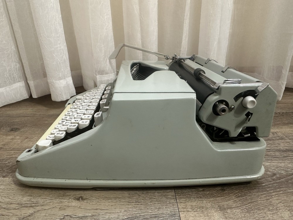 Hermes 3000 Portable Typewriter With Case Seafoam Green