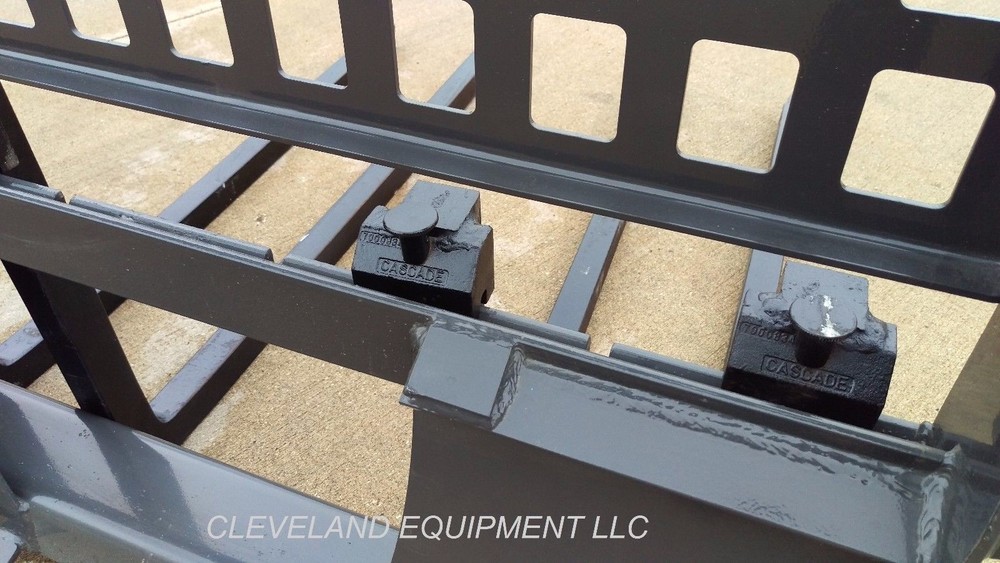 NEW BLOCK FORKS & FRAME ATTACHMENT Skid-Steer Track Loader Cinder Brick Bobcat