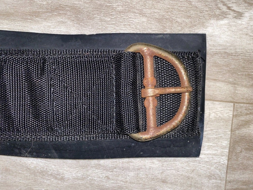 34'' BLACK NEOPRENE WESTERN CINCH