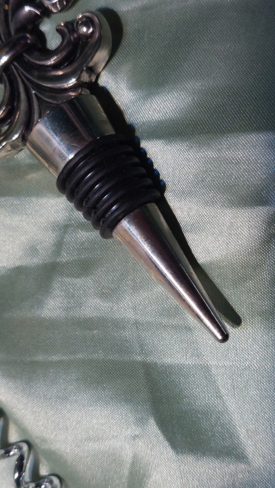 Decorative Fleur-de-lis Metal Corkscrew and Bottle Stopper Set