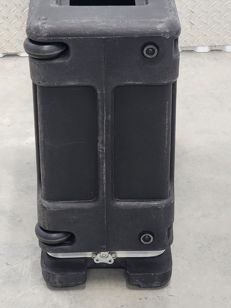 SKB 402-462 Rolling Shock Rack Hard Case