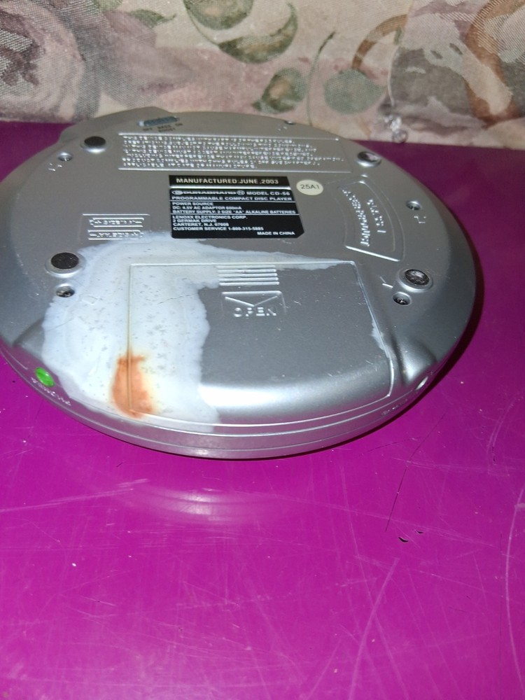 Durabrand CD-56 Programmable CD Player, Repeat Play, Bass Boost, Silver