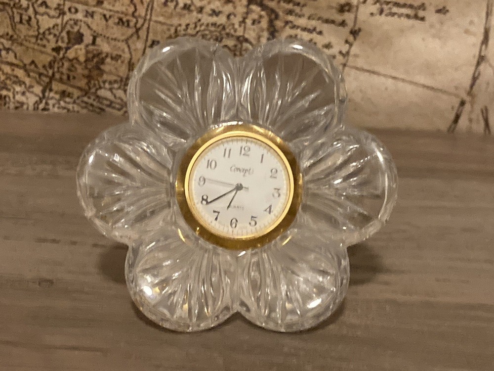 Concept Quartz Miniature Flower Clock
