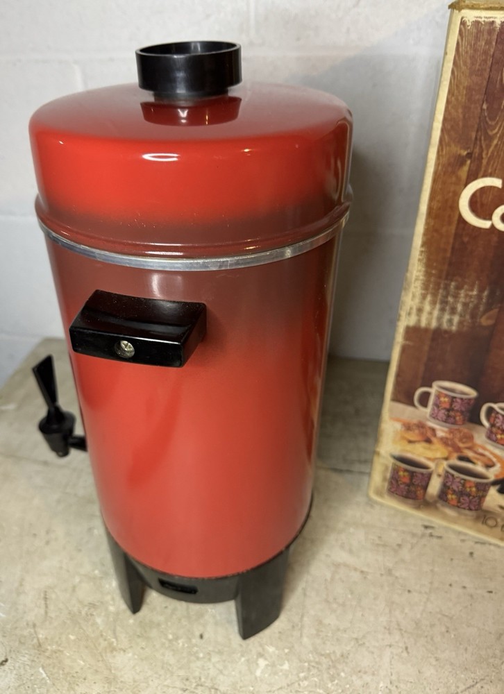 Vintage REGAL 7036 COFFEE MAKER Automatic PERCOLATOR Pot 36 cup Flame Red Box