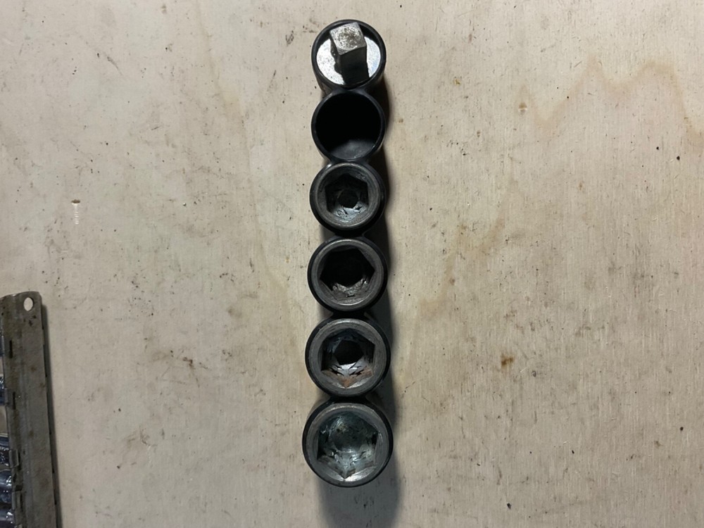 Matco tool chest used, master mechanic professional quality