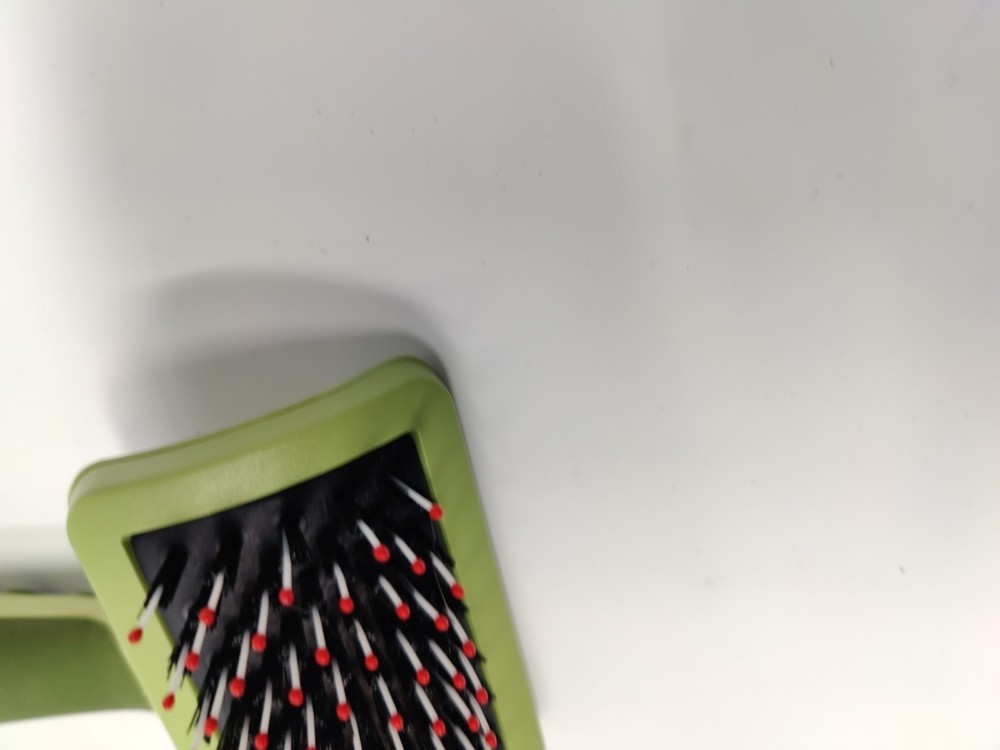 Safari Soft Slicker Brush