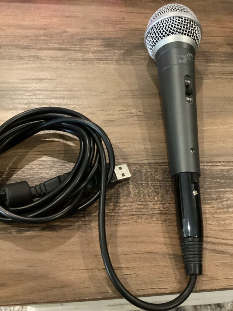 USB Microphone Vocal Mic Plug and Play PNP First Act Cakewalk Used